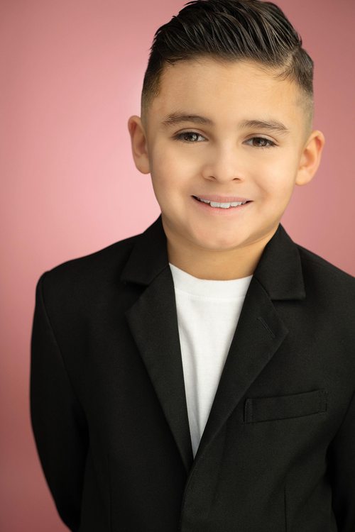 Fire Country Season 1 Guest Star Isaiah Ramirez Fire Country Season 1 Guest Star Isaiah Ramirez