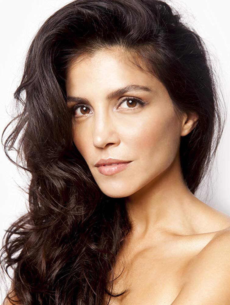 Nazneen Contractor as Senior FBI Agent Beth Rollins in NCIS Nazneen Contractor as Senior FBI Agent Beth Rollins in NCIS