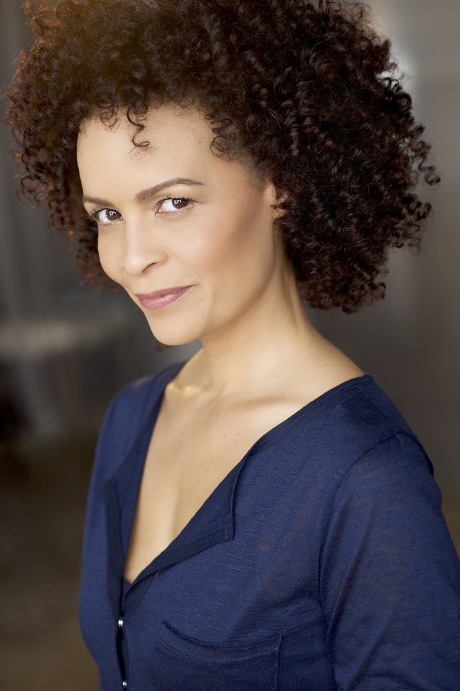 Rahvaunia L. Johnson as Fire Captain in NCIS Rahvaunia L. Johnson as Fire Captain in NCIS