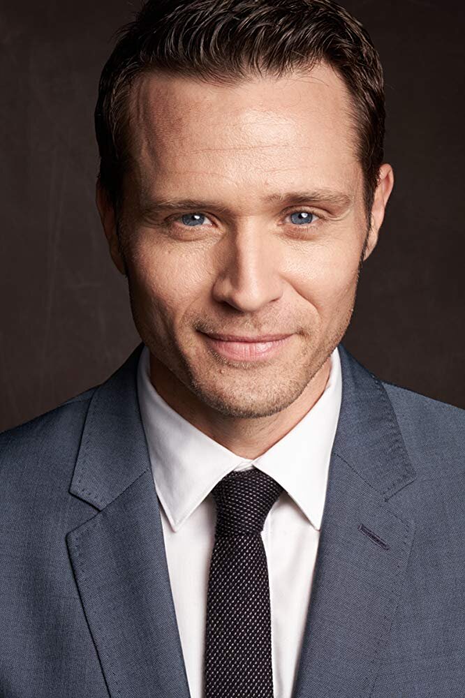Seamus Dever as NCIS Deputy Director Gabriel LaRoche in NCIS Seamus Dever as NCIS Deputy Director Gabriel LaRoche in NCIS