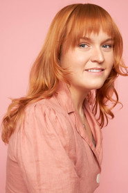 Jacki Gunn as Tess in Tracker