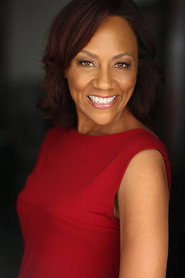 Liza Huget as Leslie in Tracker