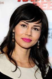 Mercedes de la Zerda as Detective Katie Douglas in Tracker