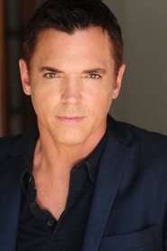 Nicholas Lea as Noah Darview in Tracker