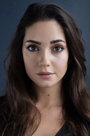 Paniz Zade as Officer Amini in Tracker