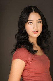 Paolina van Kleef as Lana in Tracker