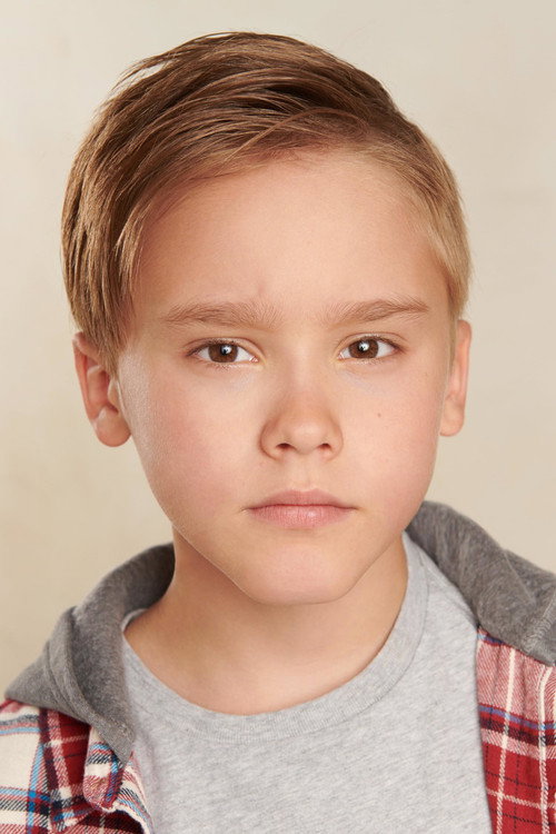 Pierce Eckmann as Cody in Tulsa King